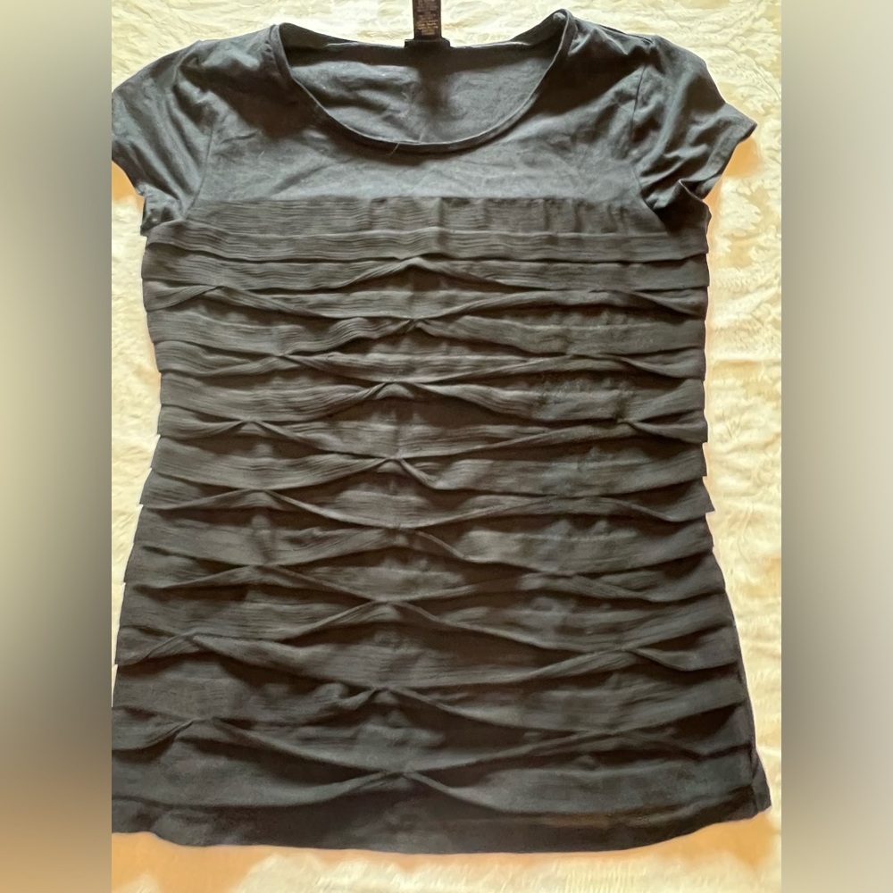 Women’s Ann Taylor Black Ruffle Top